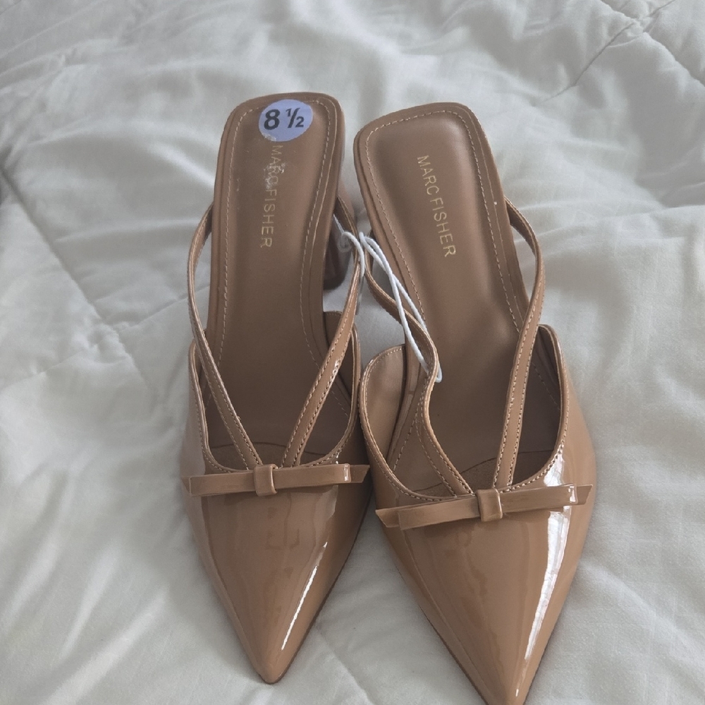 Marc Fisher Women's Tan Patent Heels